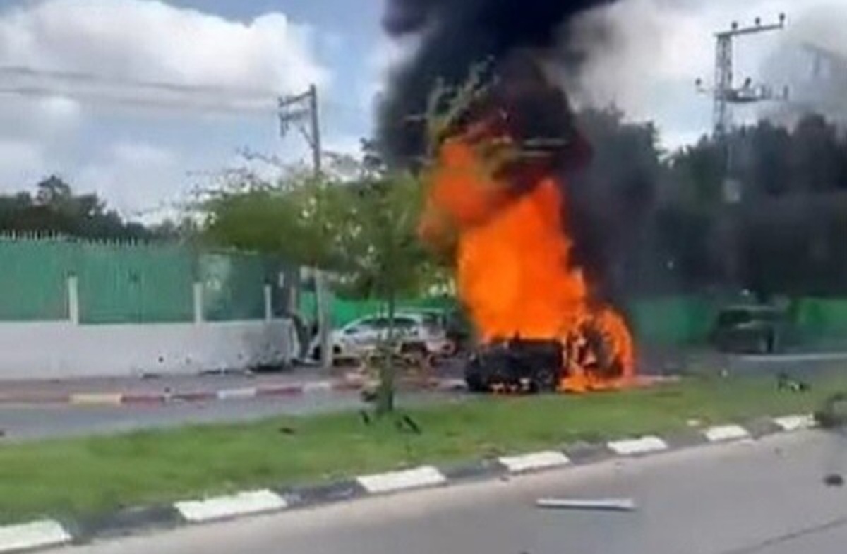 وقوع انفجار یک خودرو در اراضی اشغالی (۱۹ آذر ۱۴۰۴)