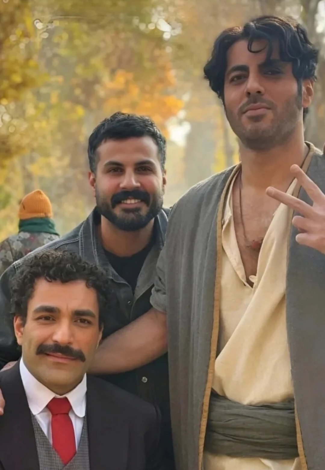 نوید پورفرج و حمید صفت در پشت صحنه «بامداد خمار» + عکس نوید پورفرج و حمید صفت در پشت صحنه «بامداد خمار» + عکس