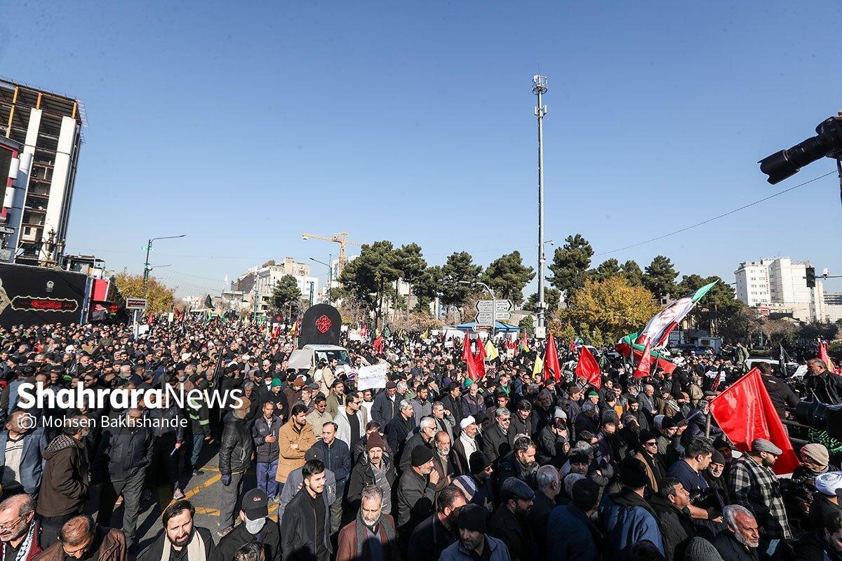 استقرار بیش از ۳۰ بازرس و ناظر بهداشتی در مسیر اجتماع عظیم فاطمیون در مشهد (۲ آذر ۱۴۰۴)