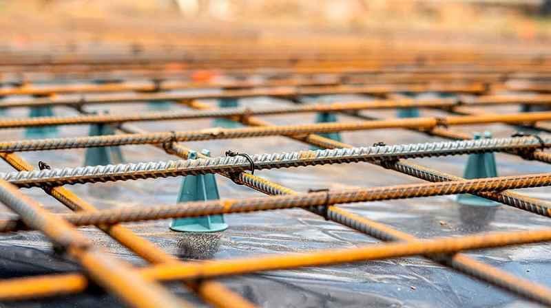 نقش میلگرد در کاهش مصرف بتن و بهینه‌سازی سازه‌های صنعتی