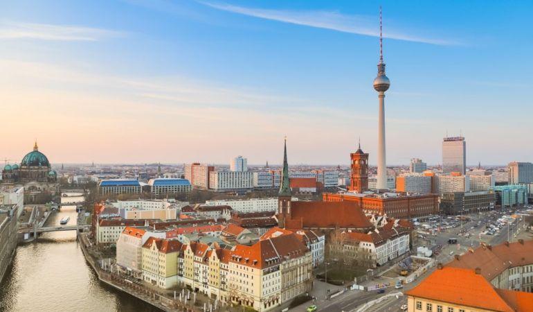 آیا مهاجرت به آلمان خوب است؟ مزایا و معایب مهاجرت به آلمان