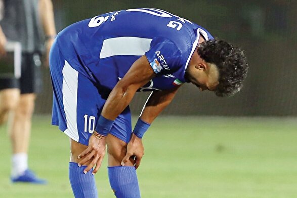 روز‌های پایانی یاغی در استقلال