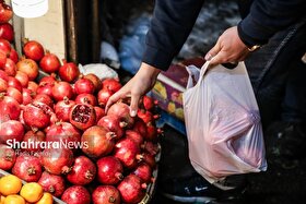 میوه شب یلدا هست، اما گران‌تر از میدان بار | توزیع در مراکز عرضه مستقیم میوه سطح شهر مشهد