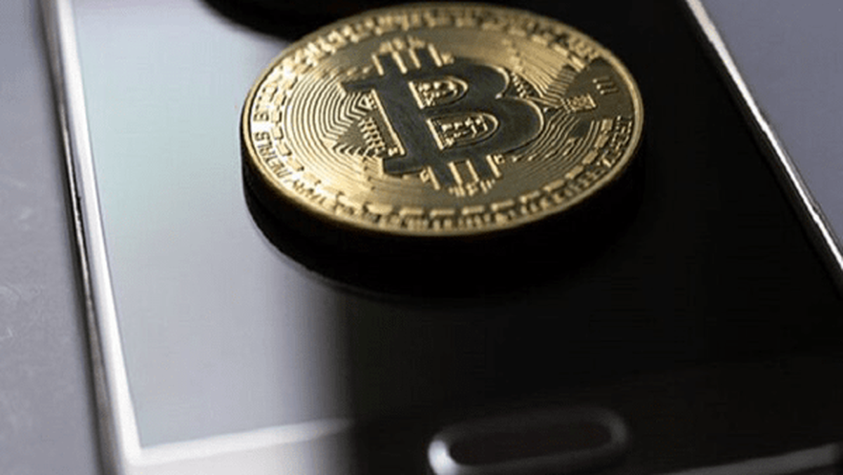 رئیس مرکز ارتباطات و رسانه آستان قدس رضوی: سامانه donate.razavi.ir‎ درگاه نذورات بین المللی آستان قدس رضوی است که از سه سال قبل به درخواست ارادتمندان امام رضا (ع) در خارج از کشور راه اندازی شده است.