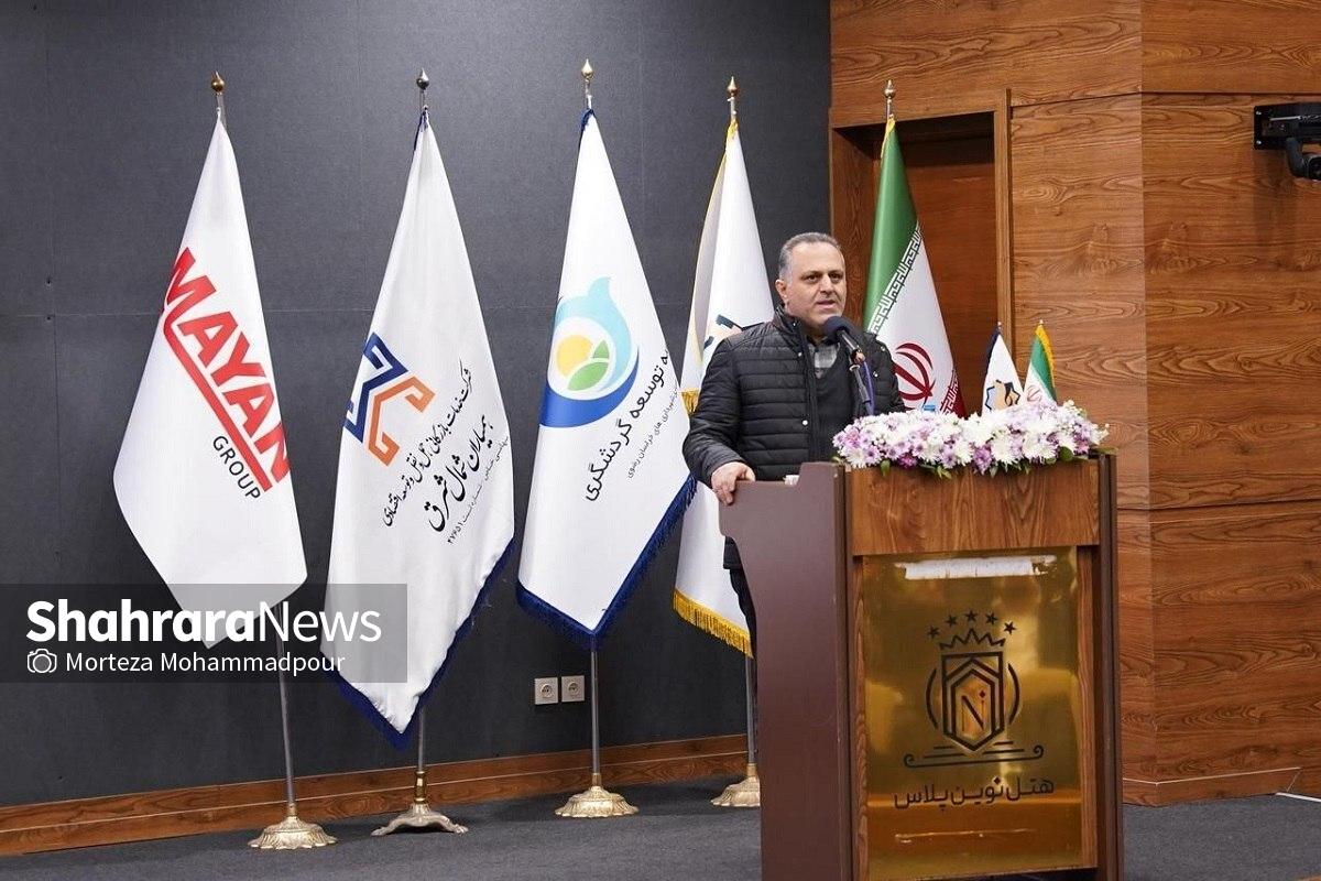 مدیرکل پشتیبانی و امور فنی سازمان همیاری شهرداری‌ها و دهیاری‌های کشور گفت: به‌معنای واقعی کلمه، تأمین و تحویل حدود ۲۰۰ دستگاه ماشین‌آلات تخصصی خدمات شهری، پروژه‌ای بسیار سنگین است که خوشبختانه در خراسان رضوی در کوتاه‌ترین زمان ممکن محقق شده و این استان را به یک الگو در کشور تبدیل کرده است.