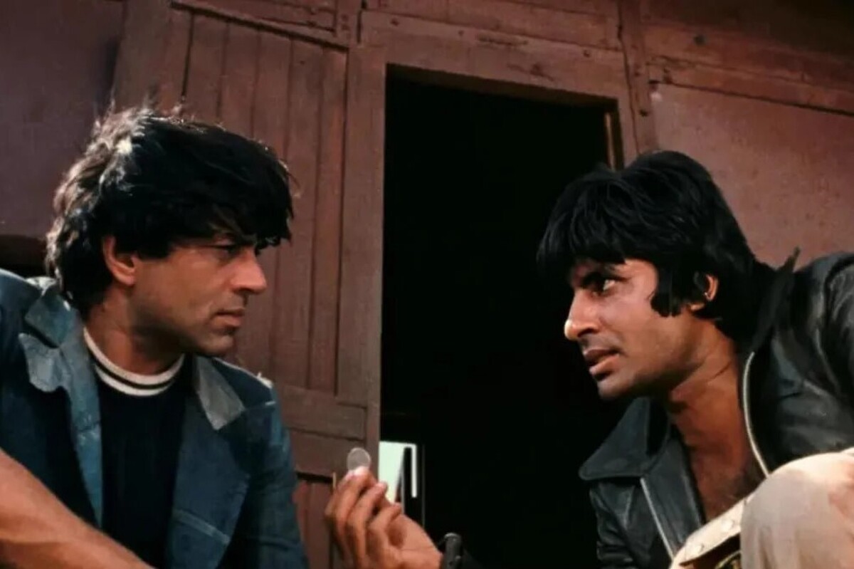 درمندرا بازیگر مشهور هندی فیلم سینمایی شعله درگذشت + بیوگرافی