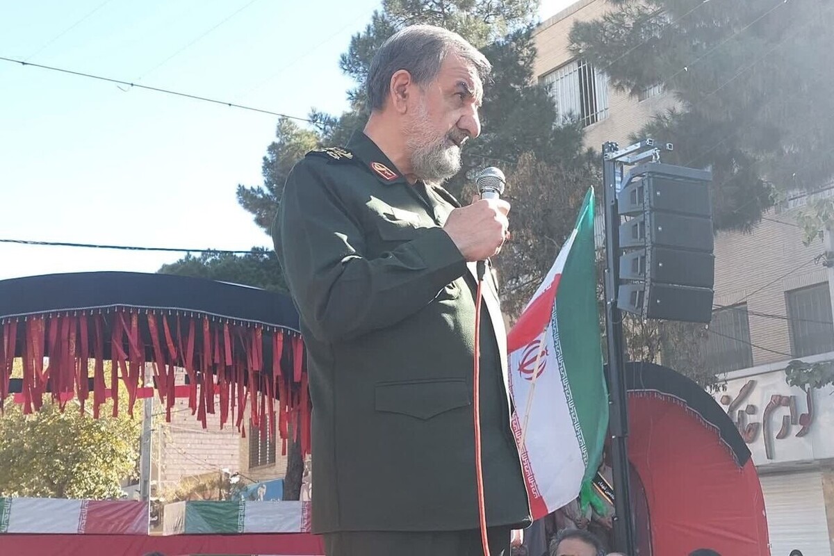 عضو مجمع تشخیص مصلحت نظام گفت: رژیم صهیونیستی فکر می‌کند با ترور می‌تواند پیشروی کند و به گمان خود اگر فرماندهان لبنان و ایران  را بزنند، ملت‌ها تسلیم می‌شوند در حالی که با ترور هر یک از فرماندهان آنها یک گام به پایان عمر خود نزدیک می‌شوند