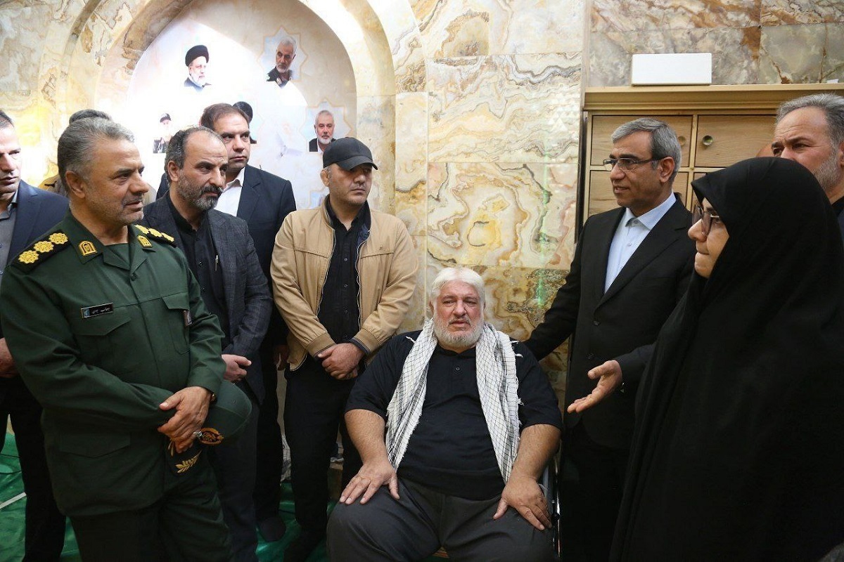 حضور استاندار خراسان رضوی در مراسم تشییع و خاکسپاری پیکر مطهر شهید گمنام در مشهد