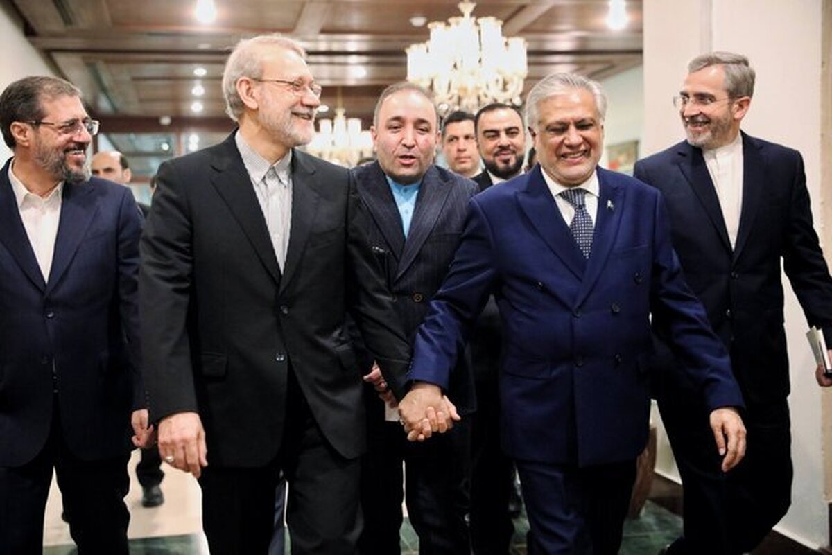 لاریجانی در دیدار با وزیر خارجه پاکستان: مسیر تجارت ایران و پاکستان باید به هدف ۱۰ میلیارد دلار برسد