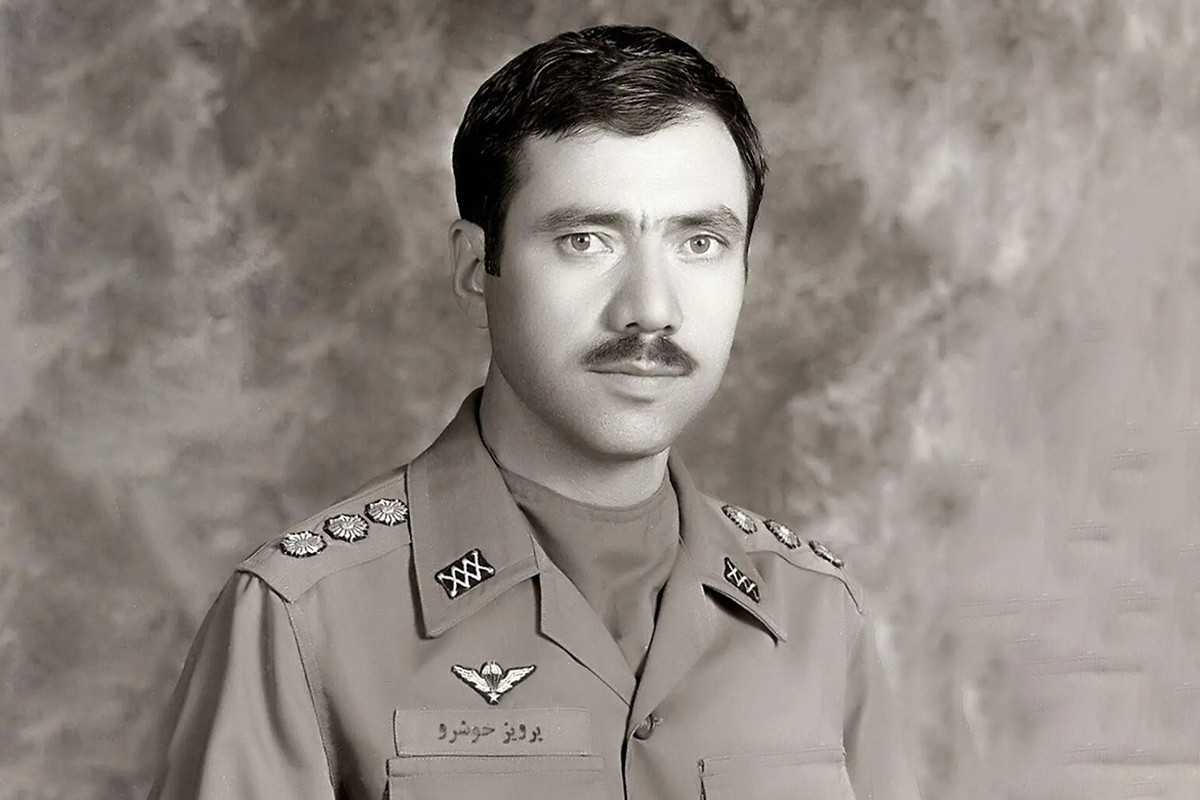 درباره شهید امیر سرلشکر پرویز خوشرو نابغه مخابرات ارتش ایران در جنگ تحمیلی