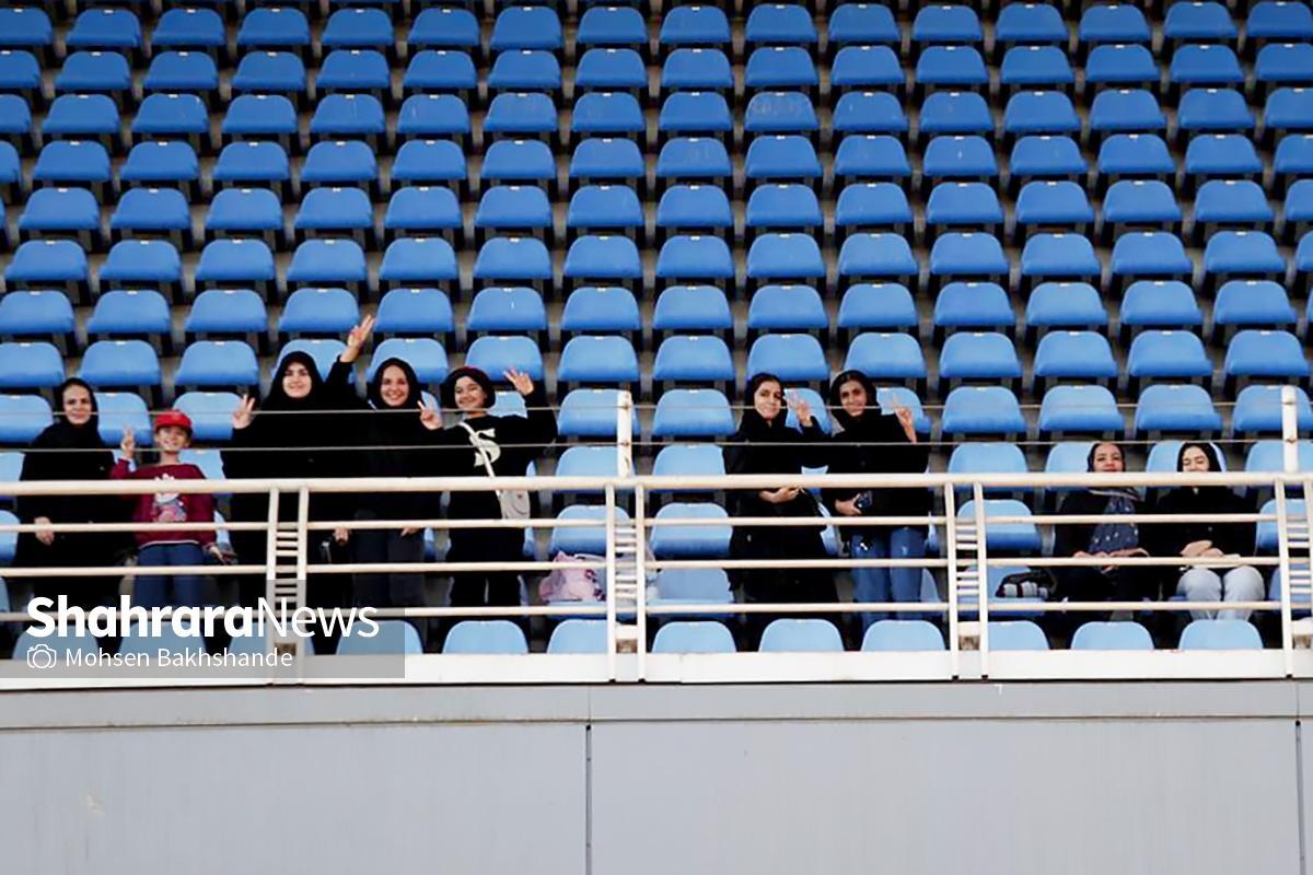 اولین گروه بانوان مشهدی وارد ورزشگاه امام رضا (ع) شدند + عکس