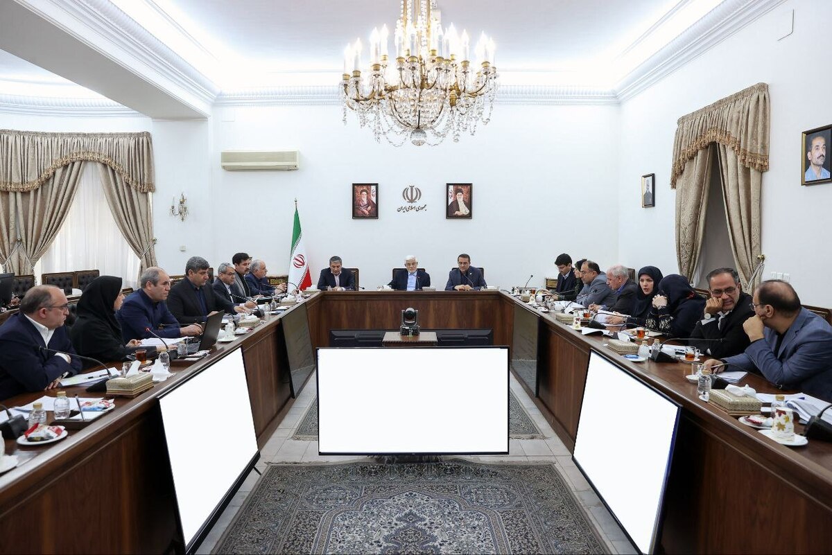 عارف خواستار برکناری مدیران مخالف تصمیمات دولت شد