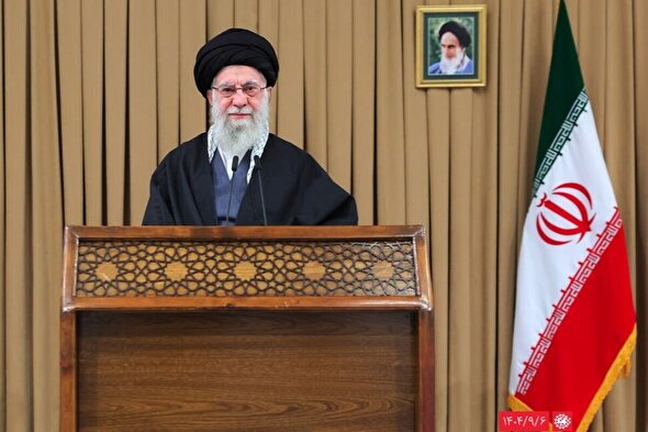 رهبر انقلاب: در جنگ ۱۲ روزه شرارت کردند، کتک خوردند و دست خالی برگشتند | از رئیس جمهور محترم و دولت خدمتگزار حمایت کنیم