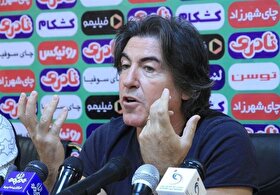 ساپینتو: فعلا به پرسپولیس فکر نمی‌کنیم، هدف ما پیروزی مقابل فولاد است