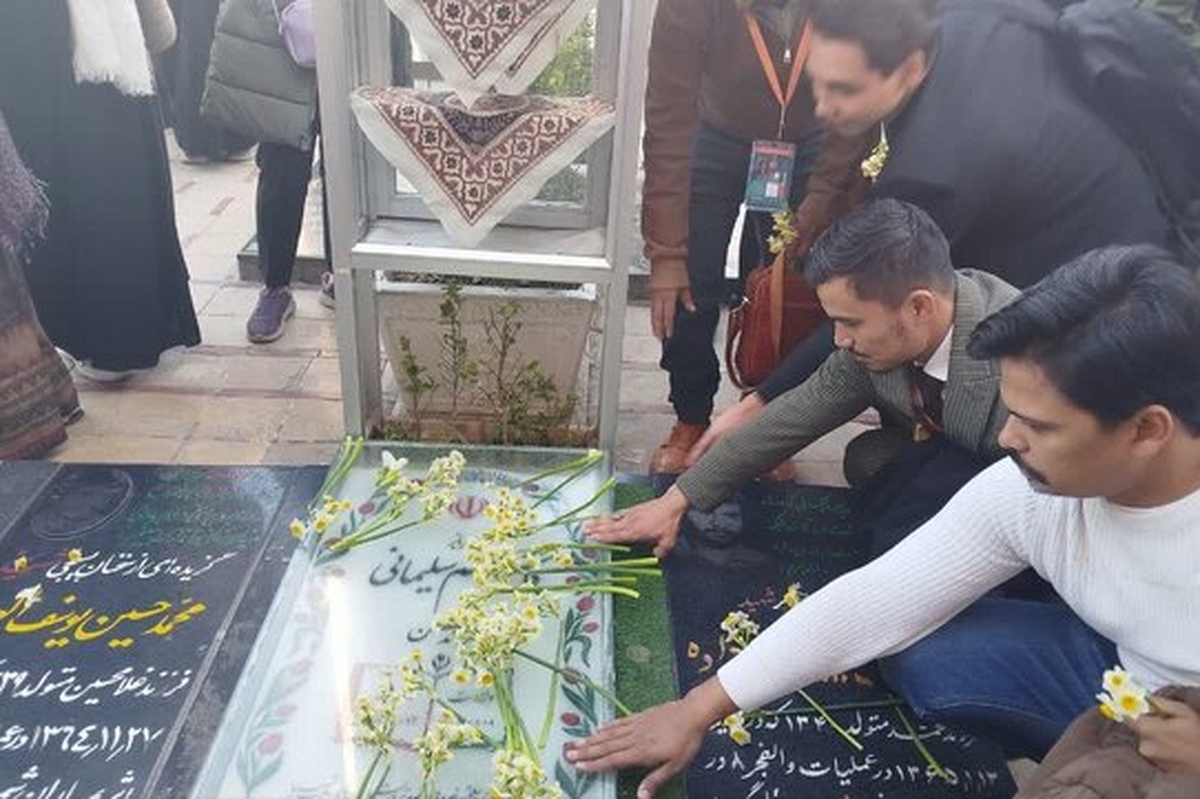هنرمندان ایرانی و خارجی به سپهبد حاج قاسم سلیمانی و شهدای کرمان ادای احترام کردند