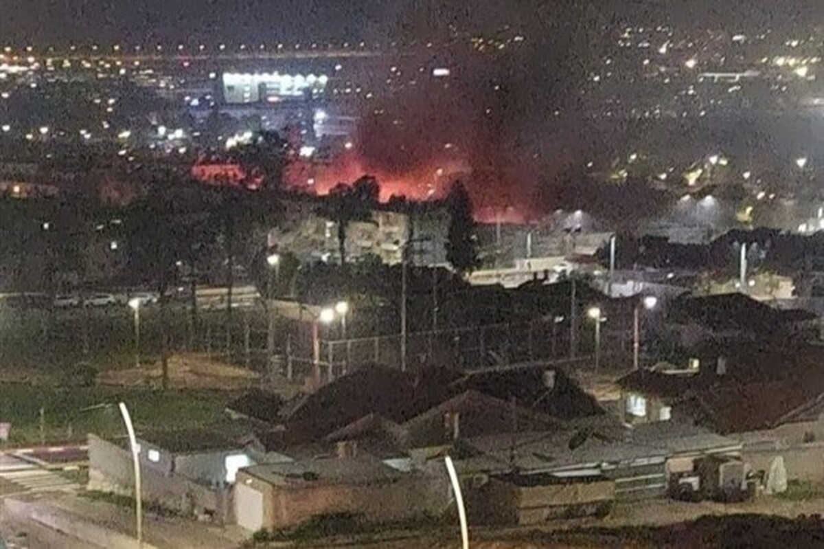 اعزام بالگرد‌های ارتش اسرائیل به منطقه دیمونا (یکم فروردین ۱۴۰۵)