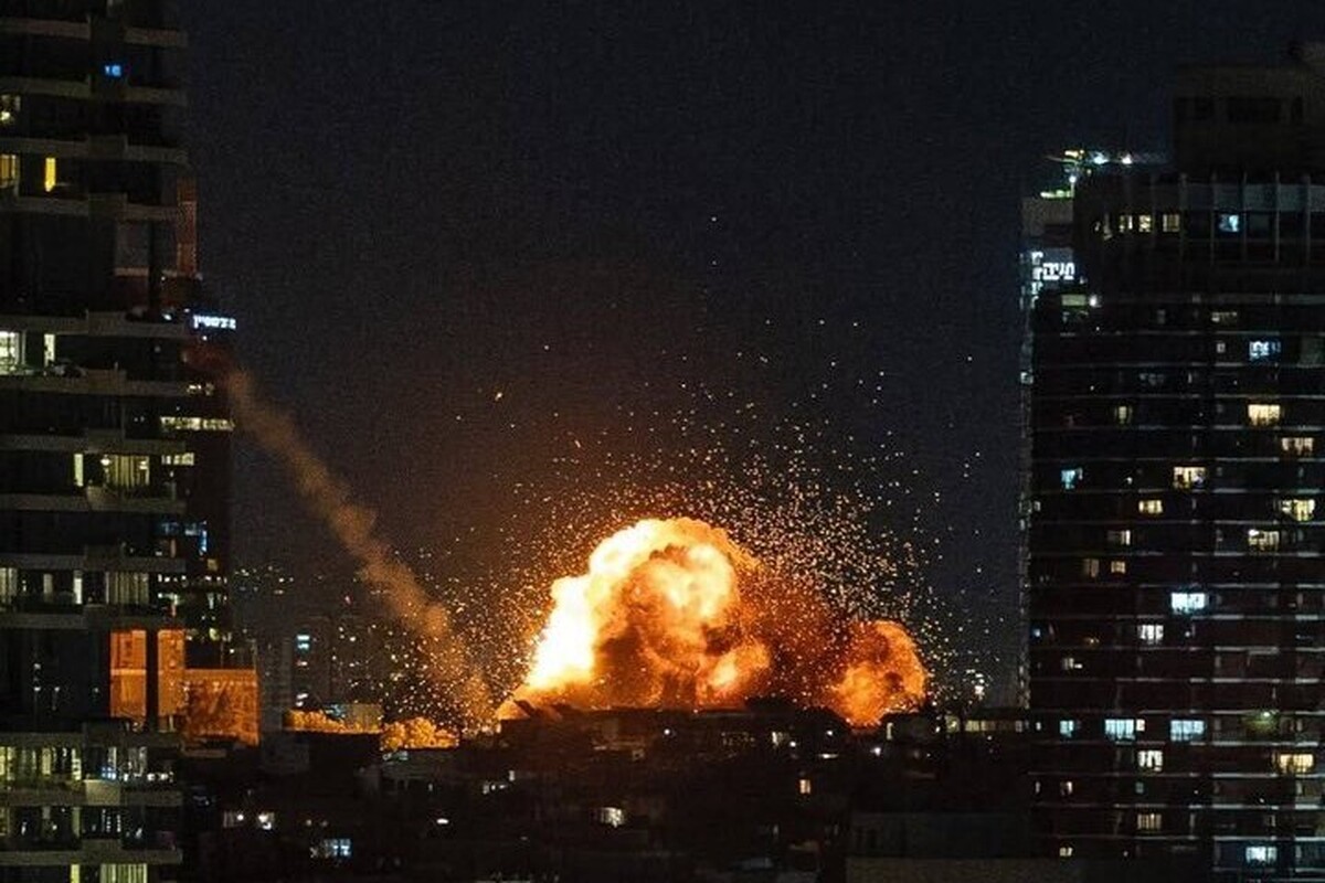 حمله جدید موشکی ایران به سرزمین‌های اشغالی | صدای انفجار در تل‌آویو شنیده شد (۱۰ فروردین ۱۴۰۵)