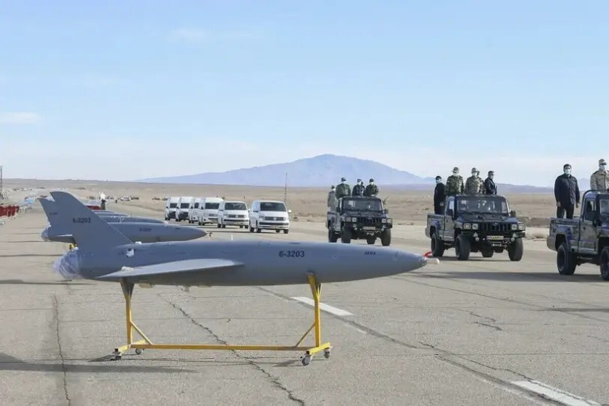 اطلاعیه شماره ۵۱ ارتش | حمله پهپادی ارتش به محل استقرار هواپیما&zwnj;های آواکس، سوخت رسان و پایگاه&zwnj;های آمریکا + فیلم (۱۲ فروردین ۱۴۰۵)