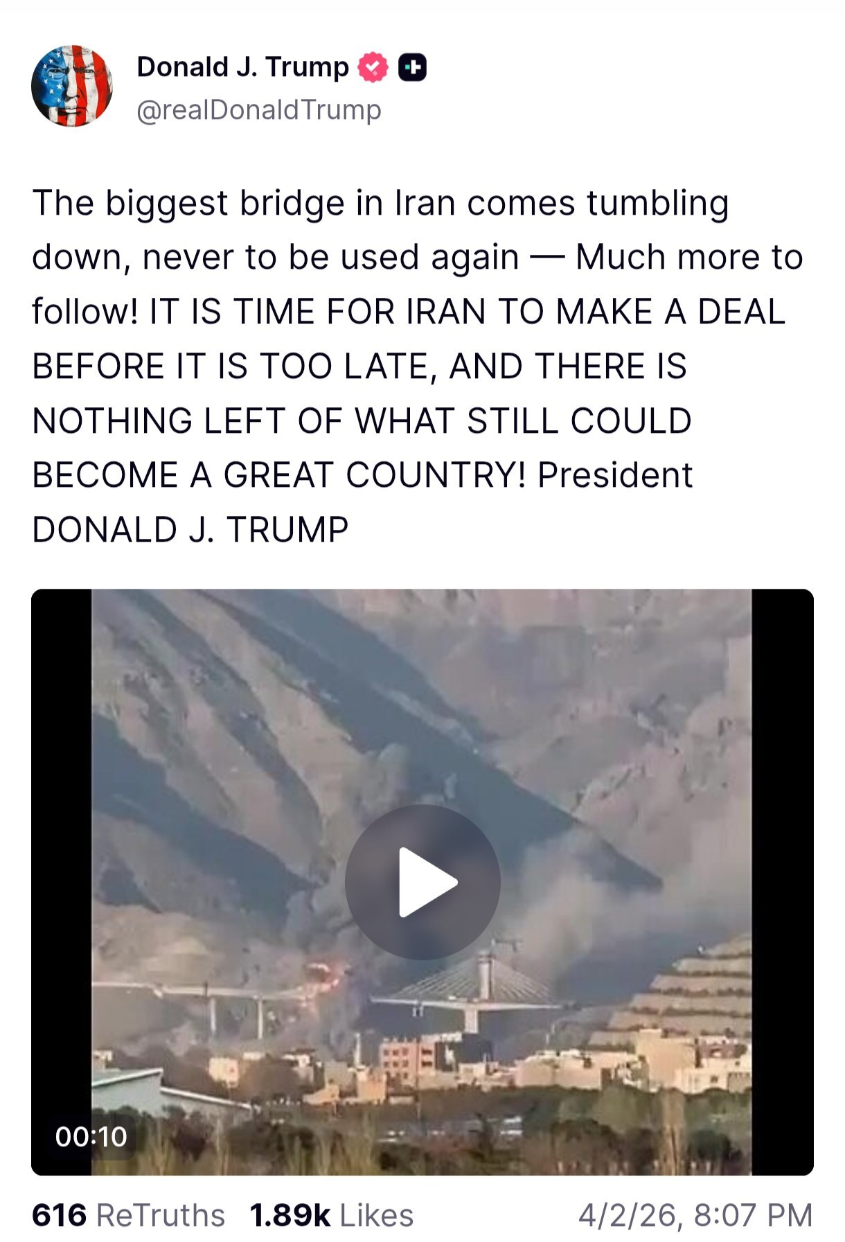 ترامپ به حمله پل B۱ افتخار کرد