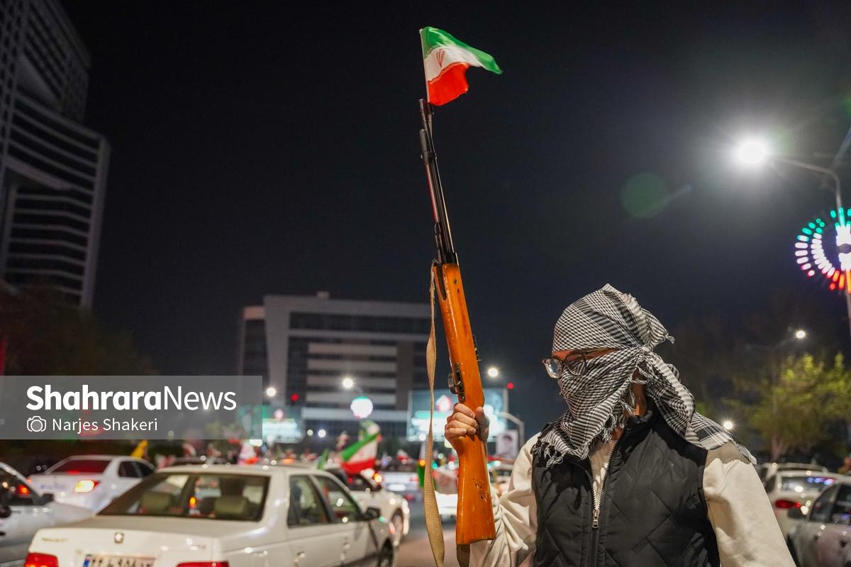 گزارش تصویری | سی‌وچهارمین خروش شبانه مشهدی‌ها در حمایت از نیروهای مسلح