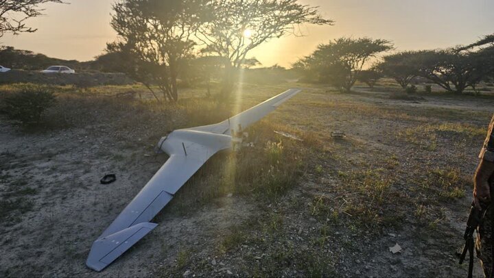 انهدام پهپاد دشمن صهیونی - آمریکایی در هرمزگان + عکس (۱۷ فروردین ۱۴۰۵)