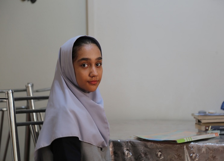 دلنوشته کودکانه | دوستی در مدرسه میناب