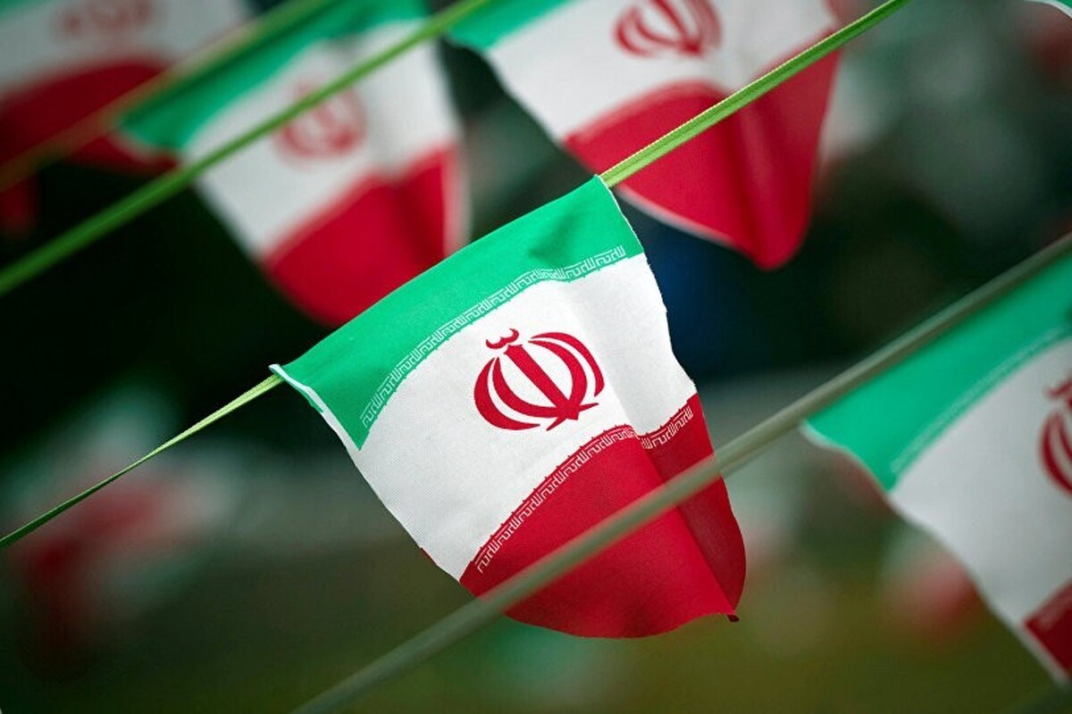 ویدئو| پرچم‌های کاغذی محمدعلی