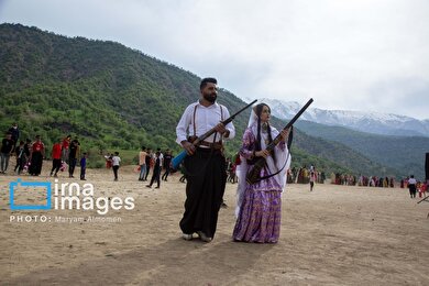 در رسای «برنو»، نماد ایستادگی عشایر مقابل دشمن