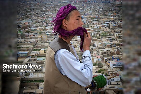 ویدئو | بادبادک بازی در آسمان بهاری کابل