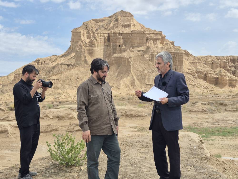 روایت مستندساز مشهدی از فضای جنگ تحمیلی سوم در جنوب کشور تا سوژه‌های نابی که در قاب تلویزیون دیده نشدند