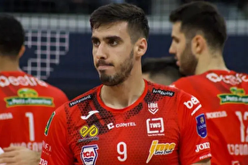 خانزاده در راه سری آ