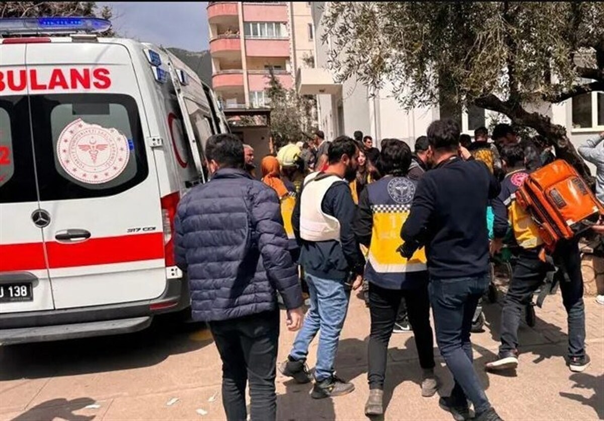 تیراندازی در مدرسه‌ای در ترکیه| ۲۴ نفر کشته و مجروح شدند (۲۶ فروردین ۱۴۰۵)