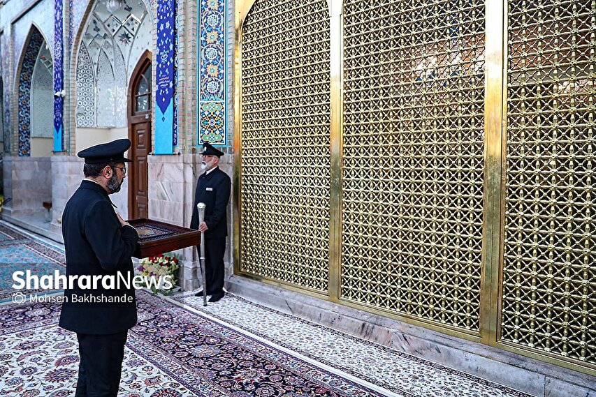 گزارش تصویری | آیین بدرقه کاروان‌های زیر سایه خورشیددر حرم مطهر رضوی