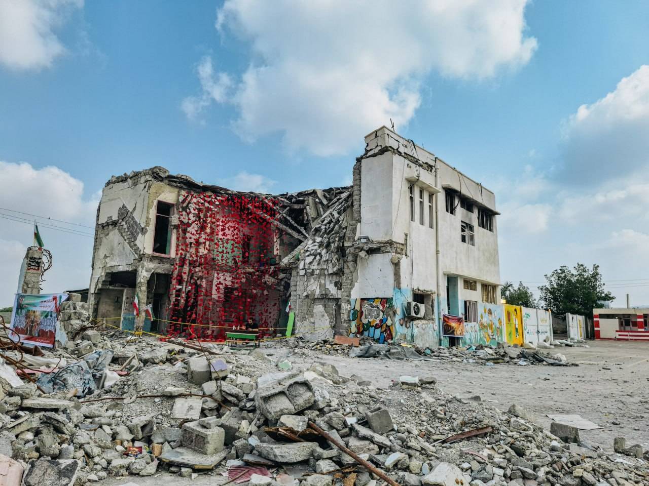 ابر گریه‌اش گرفته! | روایتی از مدرسه شجره طیبه میناب و چندوچونی درباره سوگواری و عزاداری