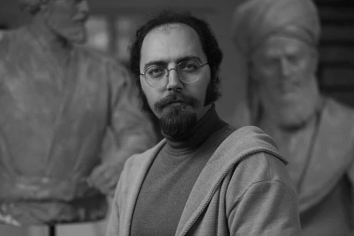 هنرمند مشهدی: مجسمه رستم یادمان «وطن» را با عشق به ایران ساختم