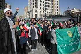 برنامه «در مسیر بهشت» ویژه نوجوانان پسر در حرم مطهر امام رضا(ع) برگزار می‌شود