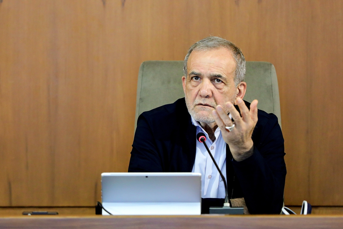 رئیس جمهور: ثبات منطقه با همراهی با خواست ملت‌ها امکان‌پذیر است