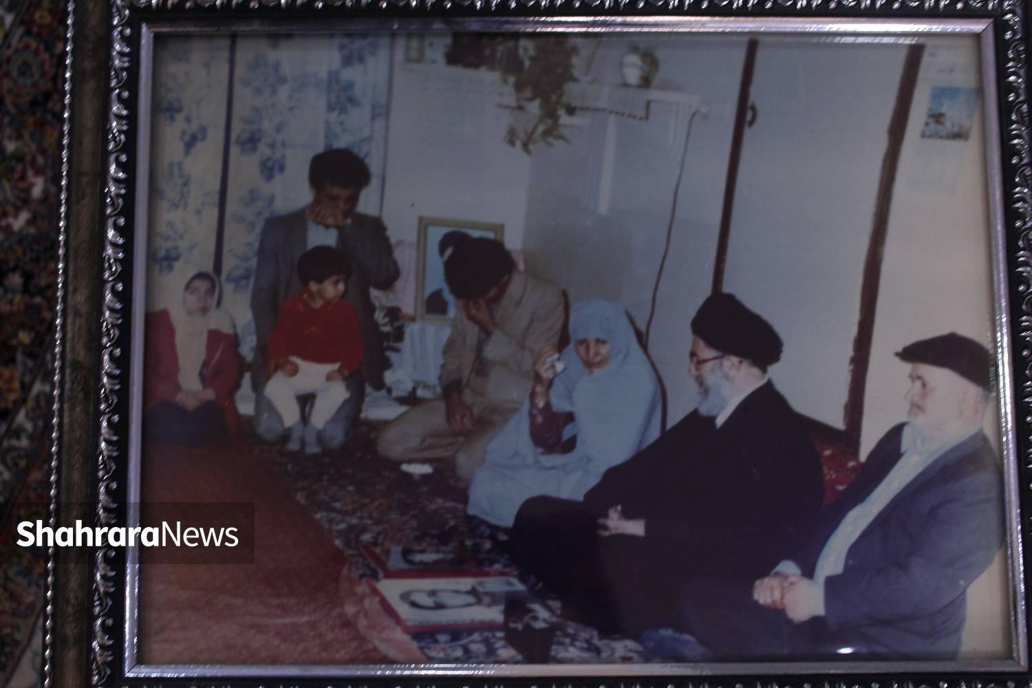 مهمان عزیز| روایتی از حضور رهبر شهید در منزل شهیدان سلطانی