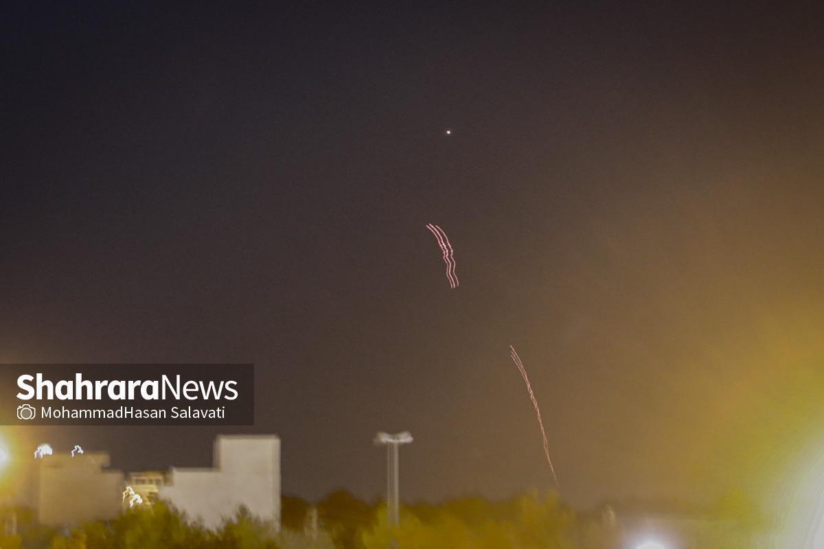 فعال شدن پدافند هوایی در مشهد (۵ فروردین ۱۴۰۵) | اصابت پرتابه در اطراف محدوده‌ فرودگاه مشهد