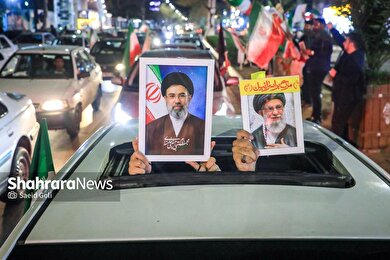 حضور مردم مشهد در بیست و ششمین شب از حماسه ملی علیه دشمنان ایران(۶ فروردین ۱۴۰۵)