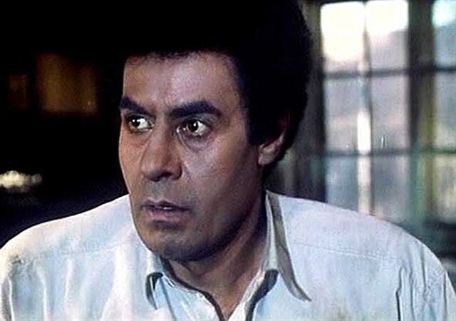 به مناسبت زادروز خسرو شکیبایی در نوروزِ جنگ: یاد دو فیلم ماندگار با طعم ایثار و عشق