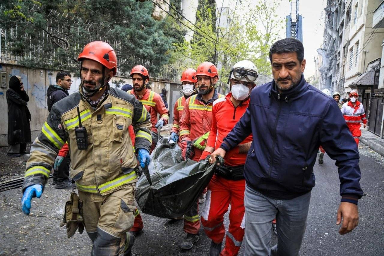 عکس‌های وحید بیات، عکاس مشهدی از بمباران مناطق مسکونی تهران