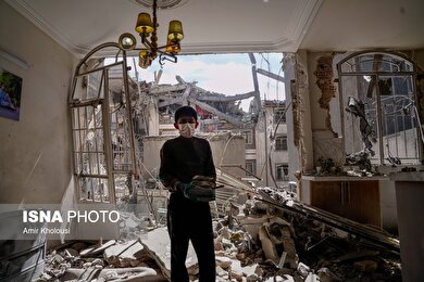 گزارش تصویری | باز هم مناطق مسکونی باز هم غیر نظامیان بی‌گناه هدف تجاوز آمریکایی و صهیونیستی قرار گرفتند