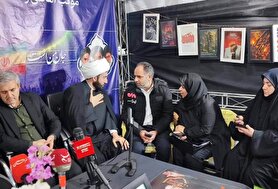 خانواده وزیر امور خارجه کشور در مشهد حضور یافتند| قصه آقازاده بدون محافظ در اجتماع مردمی+ عکس