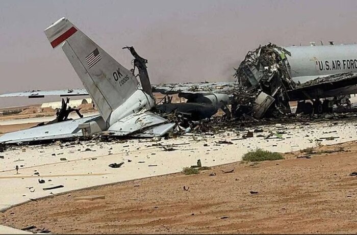 یک فروند هواپیمای E-۳ (آواکس) آمریکا منهدم شد (۹ فروردین ۱۴۰۵) + تصاویر