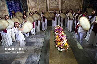 گزارش تصویری | یکم اردیبهشت، روز بزرگداشت سعدی