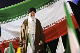 آیت‌الله علم‌الهدی: دشمن منتظر خستگی مردم از جریان نبرد و مبارزه است