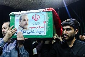 اقامه نماز بر پیکر پاک شهید سیدعلی موسوی هوایی در حرم عبدالعظیم حسنی (ع) + فیلم