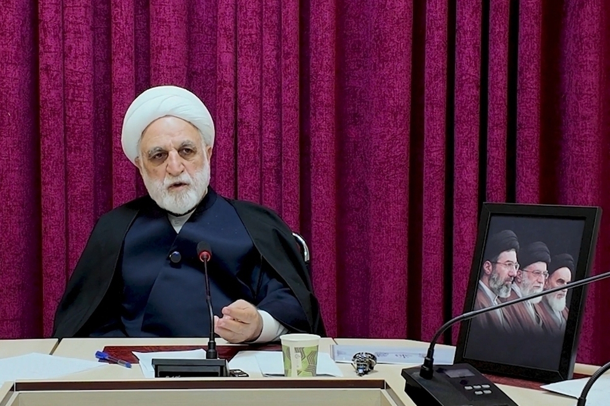 رئیس قوه قضائیه: در واردات به اصناف و اتحادیه‌ها تسهیلات بدهید