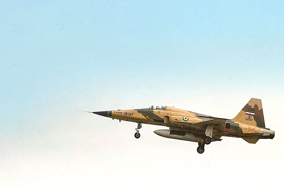درباره نسخه ارتقا داده شده F-5  در جنگ تحمیلی سوم | ققنوس رمضان